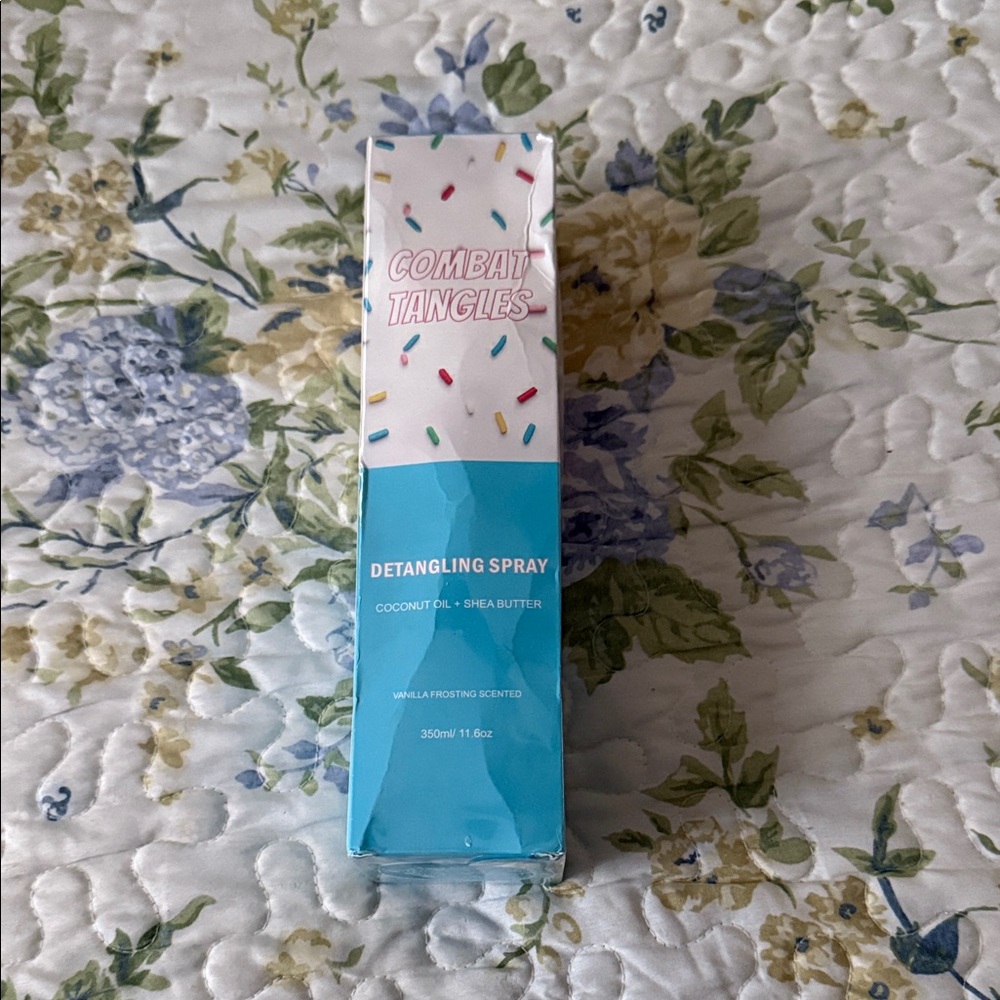 Combat Tangles Detangling Spray
